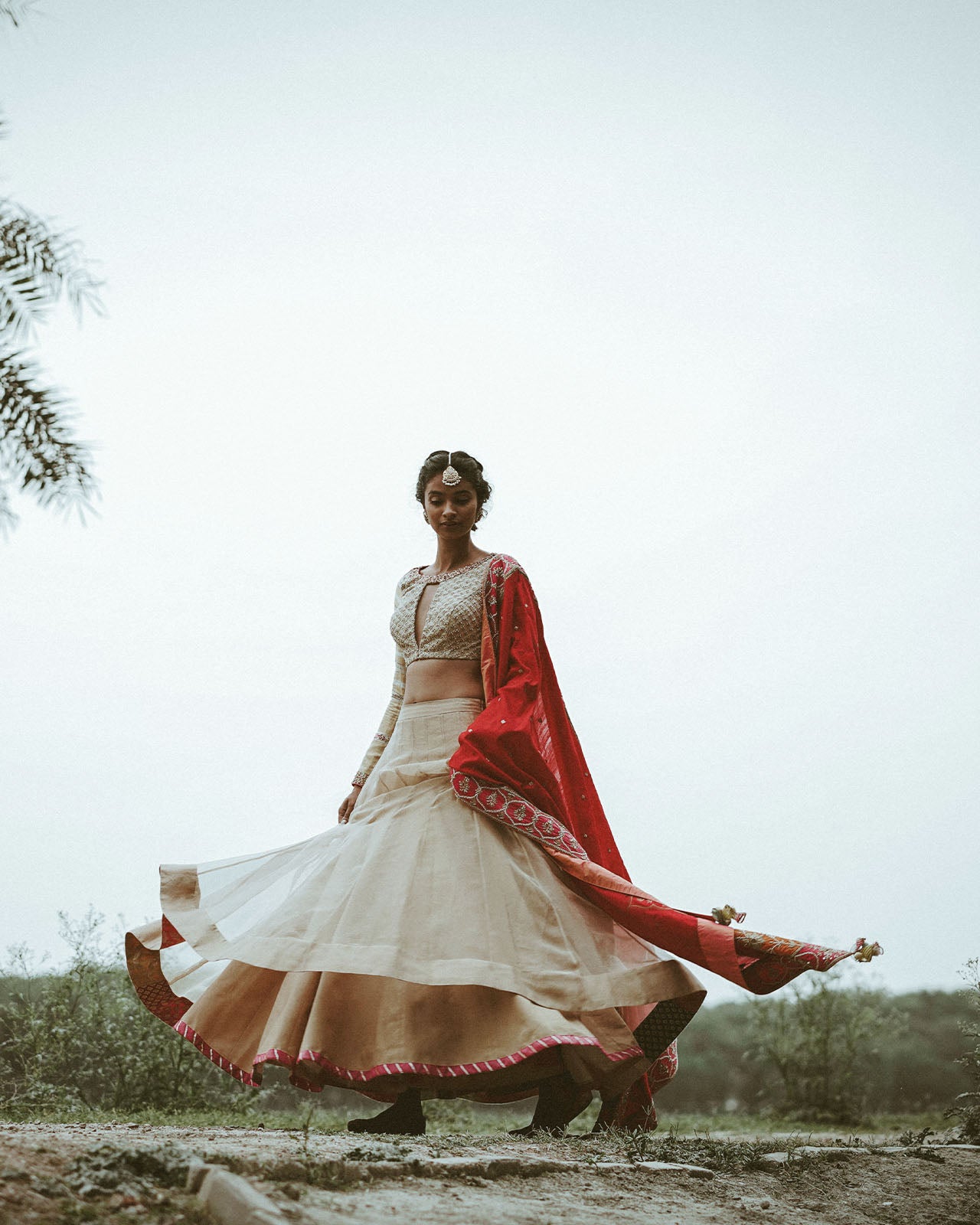 Heeriye Red Odhini Tissue Lehenga