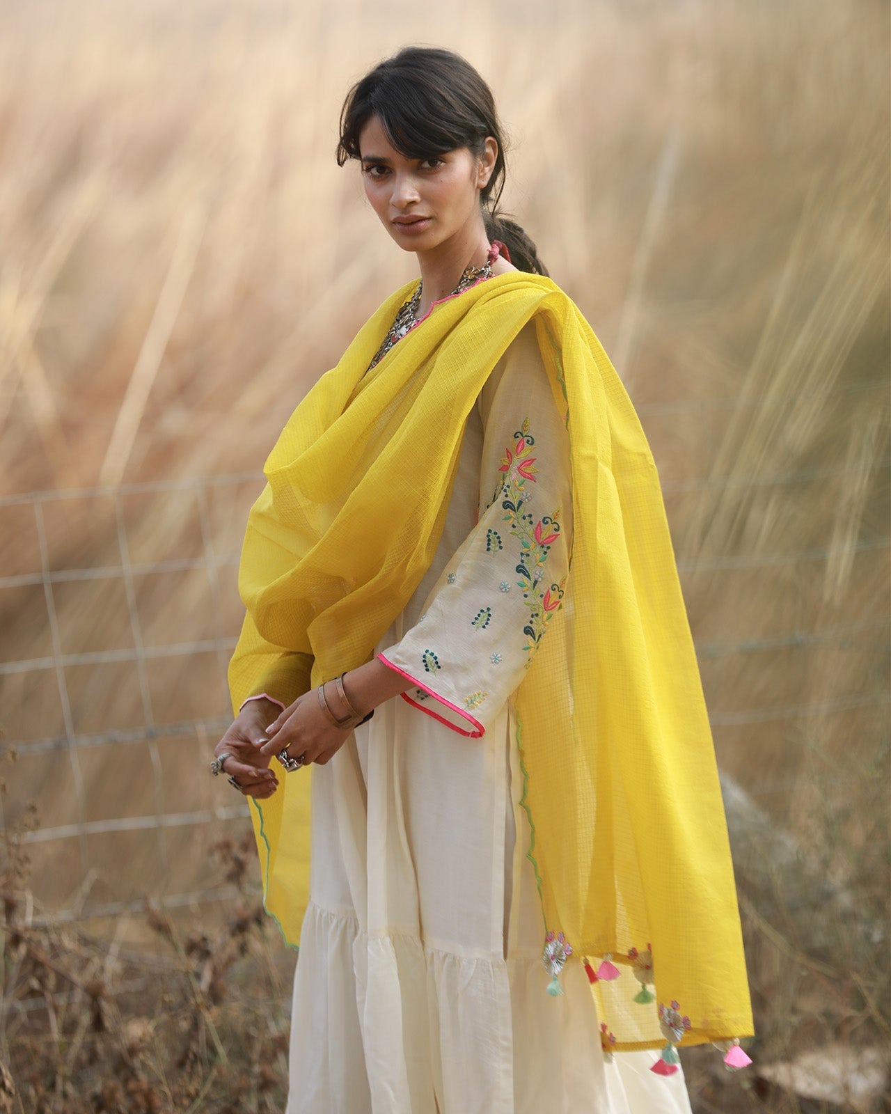Bagh Ivory Front Panel Puckering Set