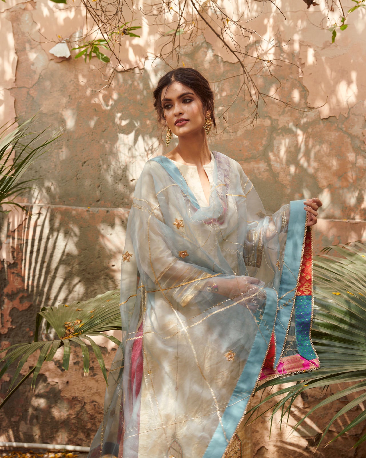 Zahra Ivory Mughlai Kurta Set