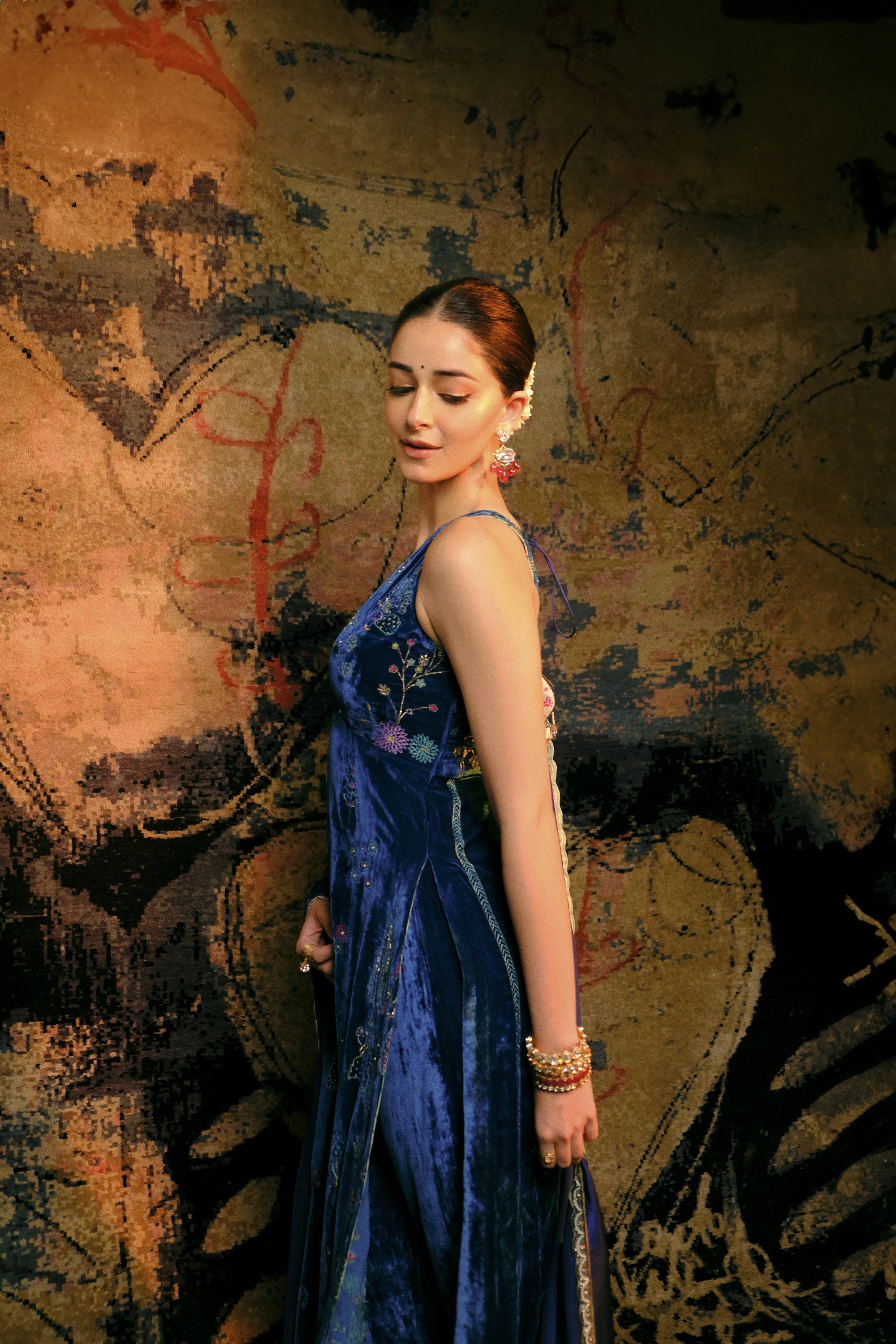 Ananya Panday Velvet Blue Kurta Set