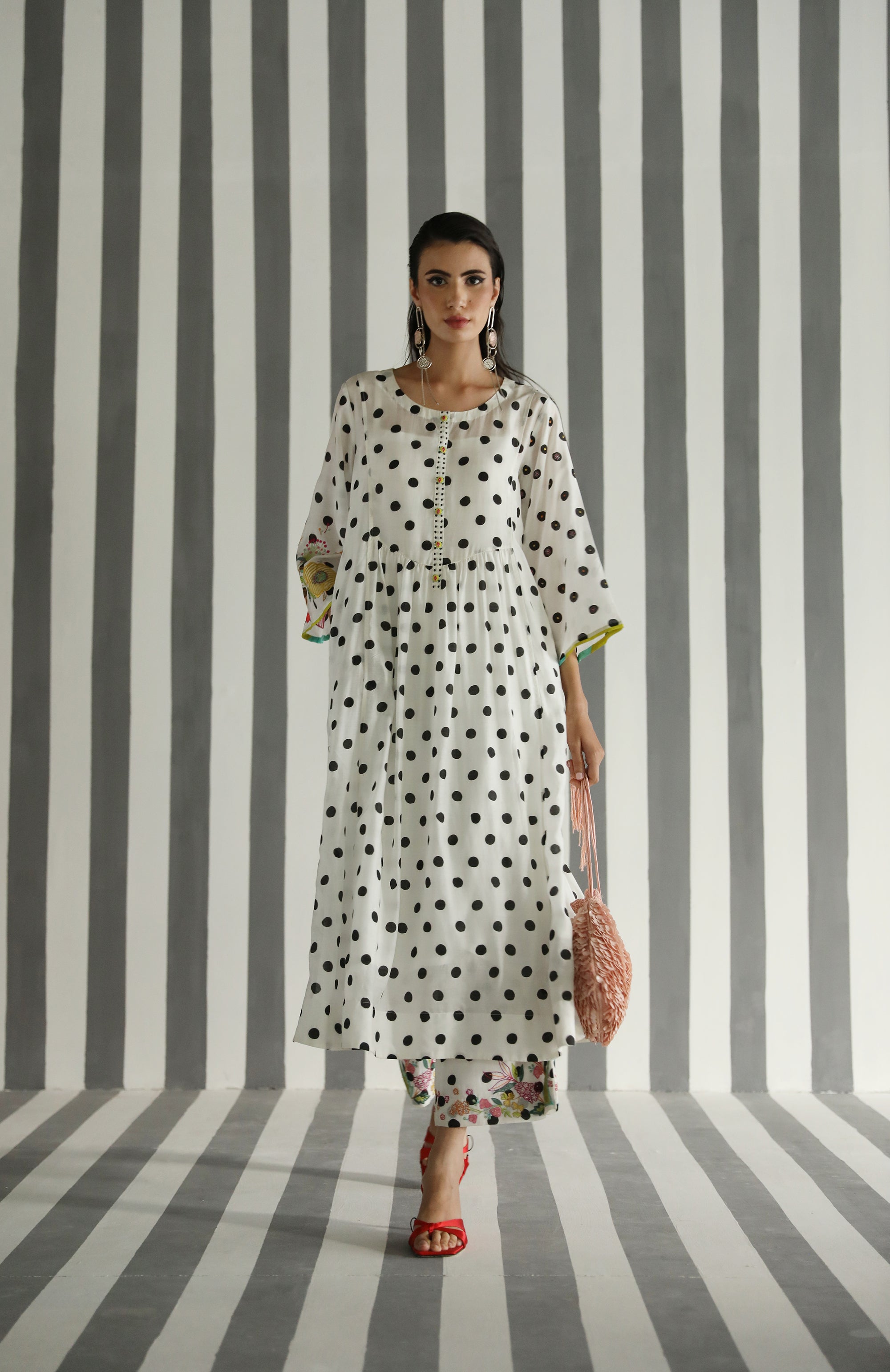 Love To Dot Front Puckering Kurta Set