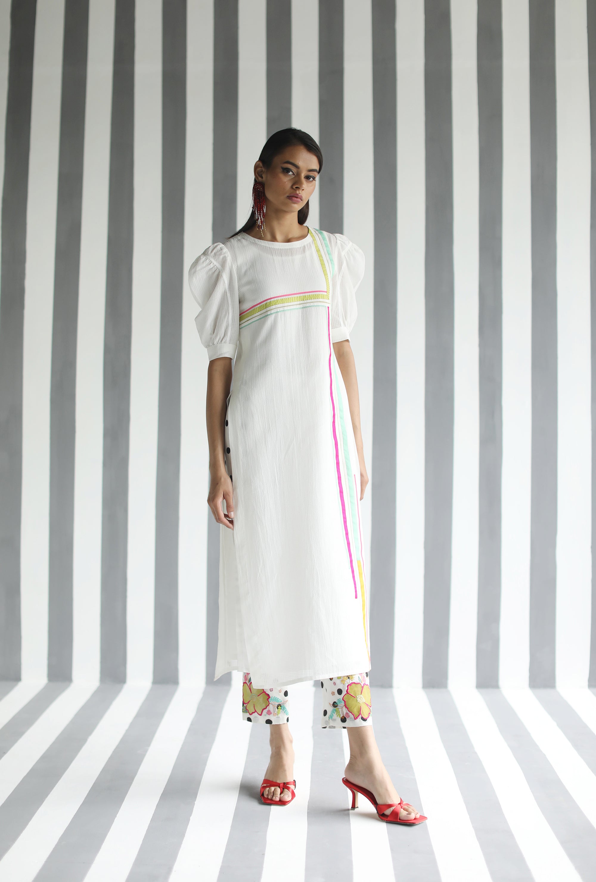 Love To Dot Line Kurta Set