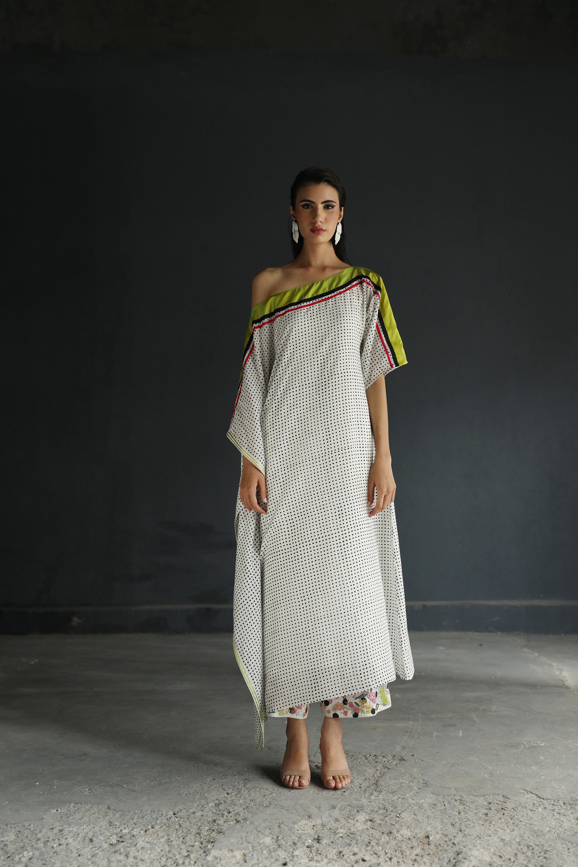 Love To Dot Off - Shoulder Kaftan Set