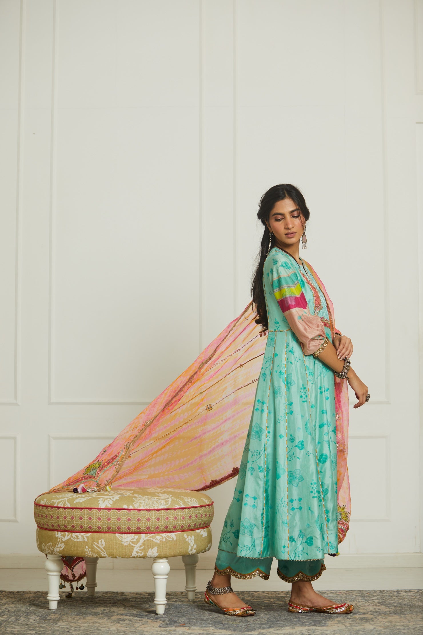 Sea Green Yoke Side Kali Kurta Set