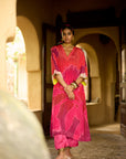 Nisbat Hot Pink Flower Print Kaftan