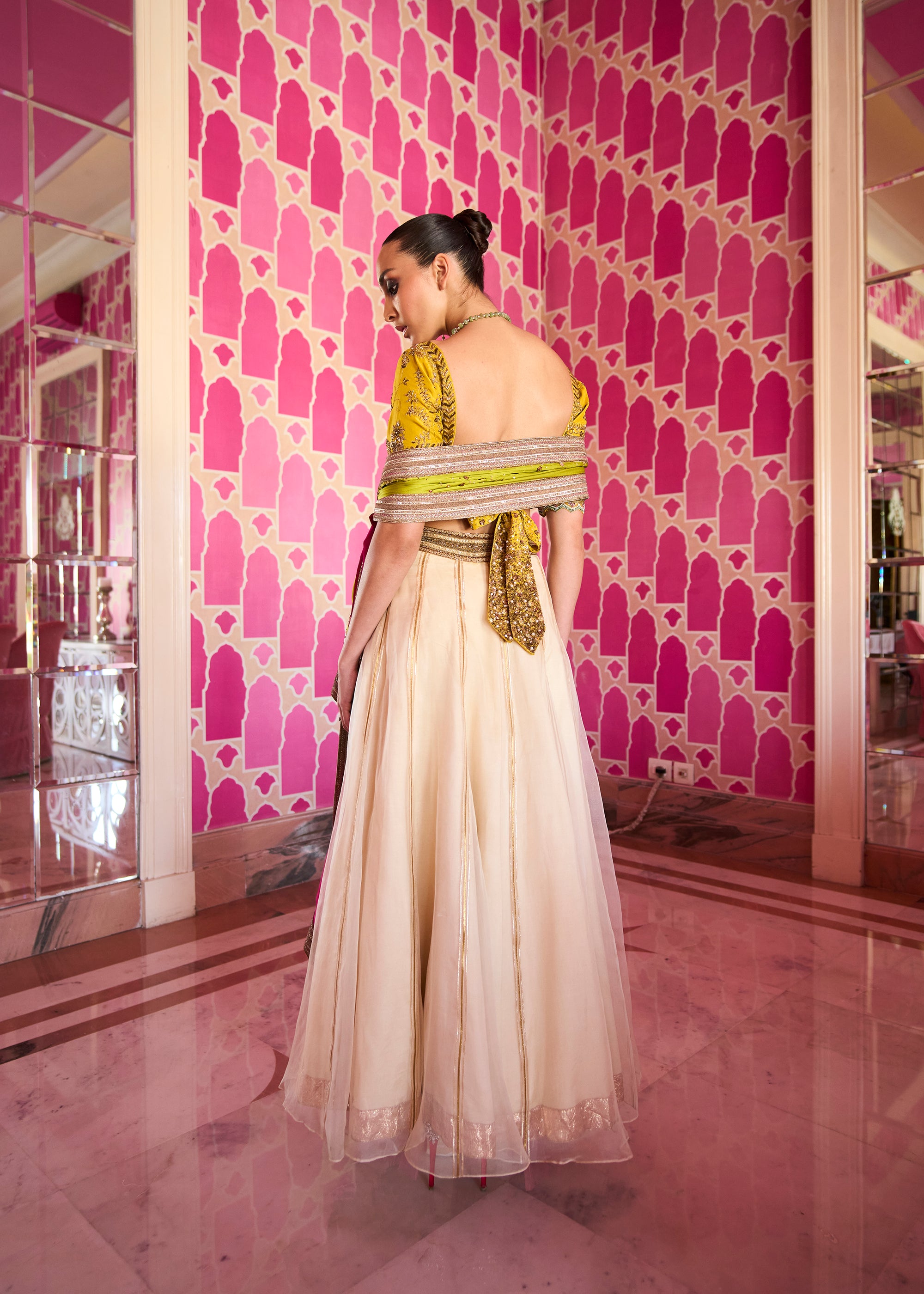 Retro Raani Ivory Organza Lehenga Set