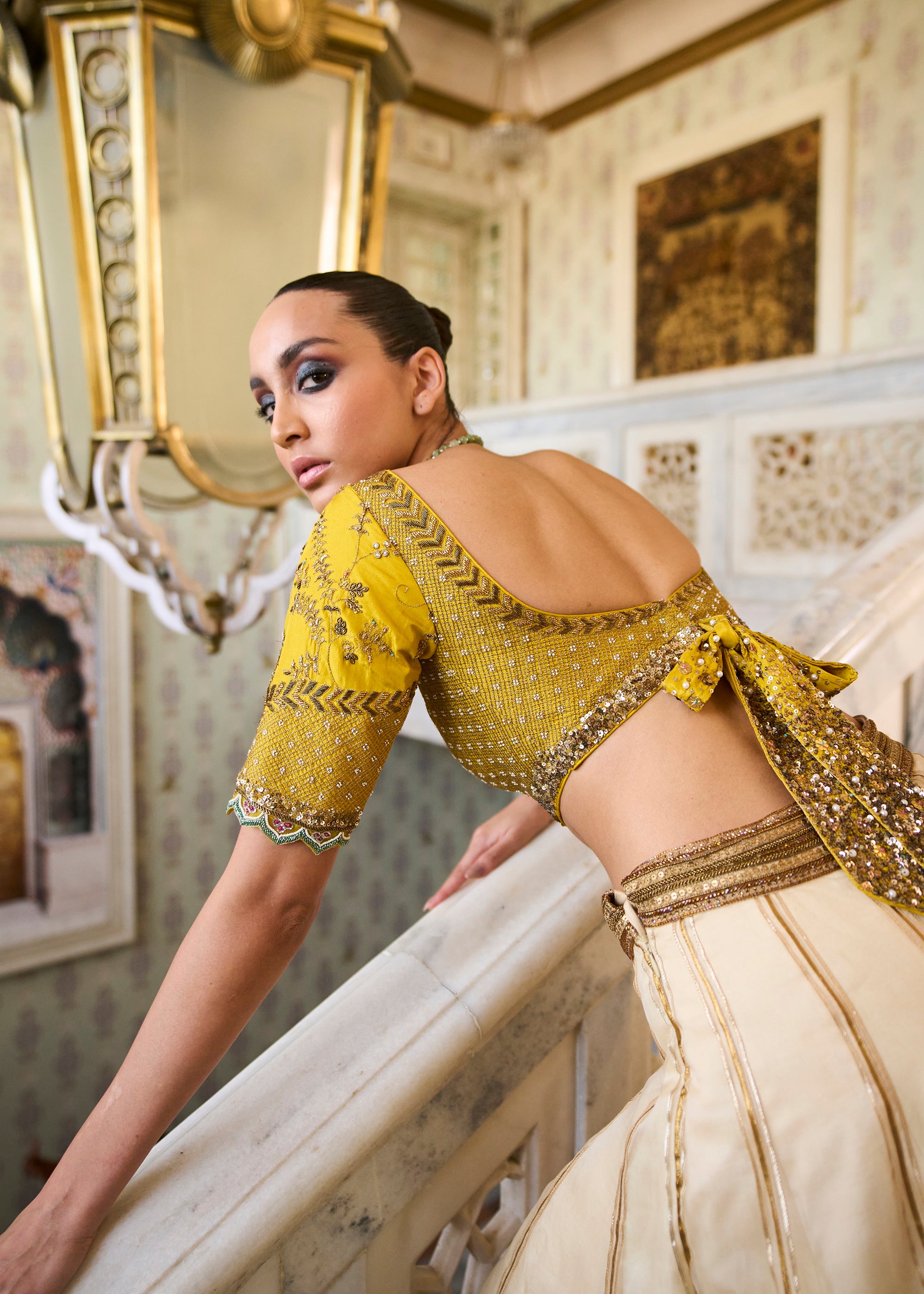 Retro Raani Ivory Organza Lehenga Set