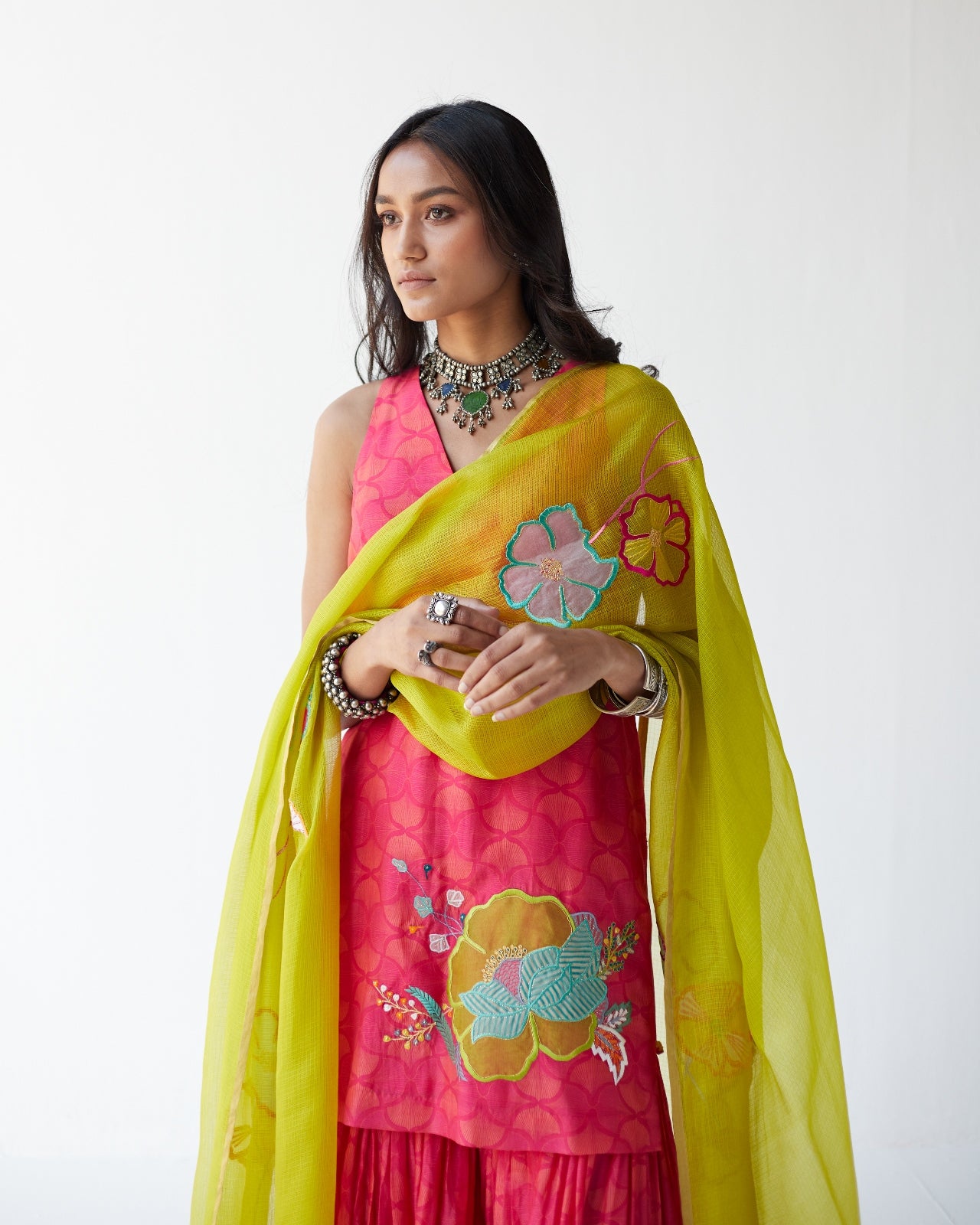 Dupahar Magenta Big Flower Gharara Set