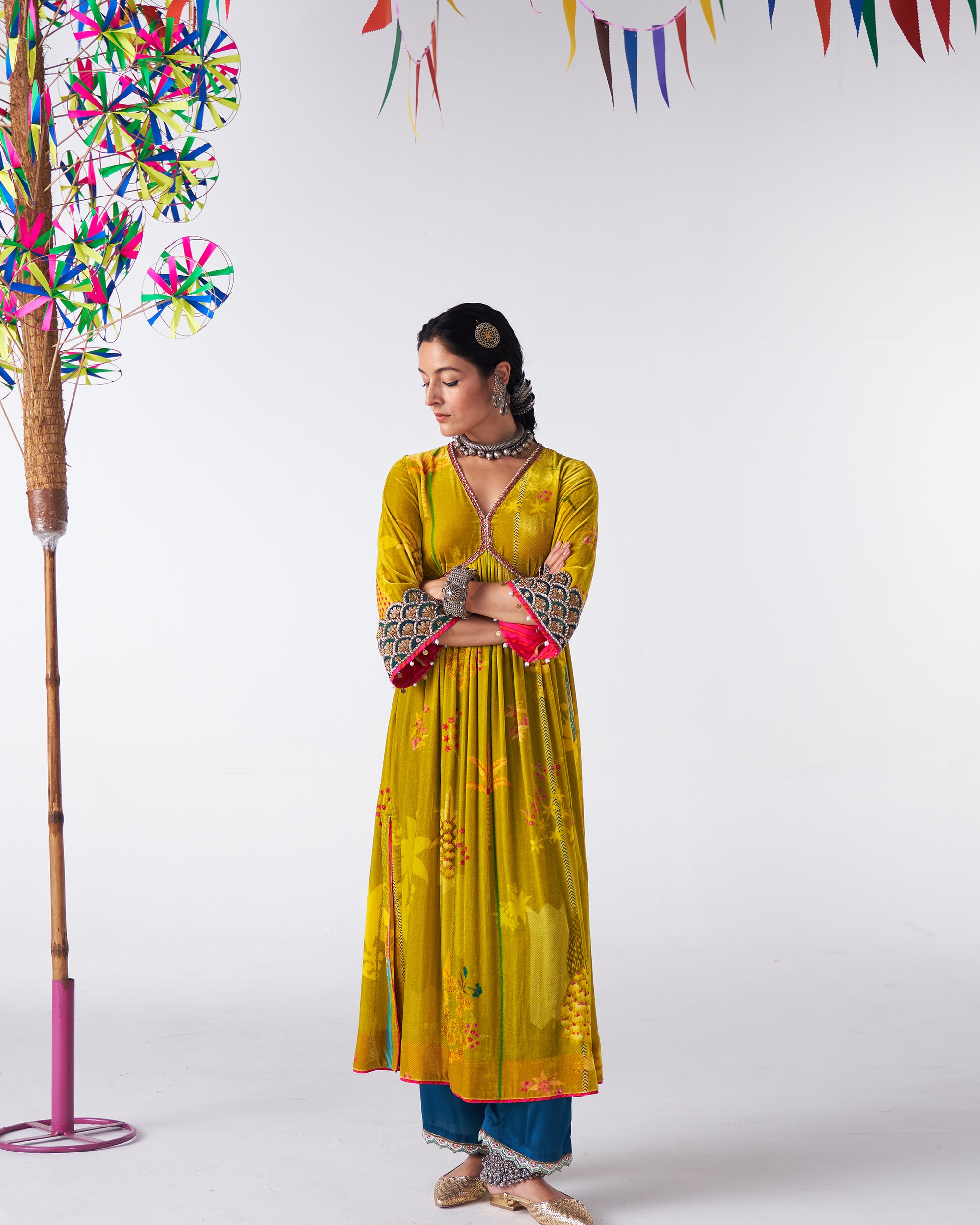 Sakhi Yellow Velvet Bell Sleeve Kurta Set