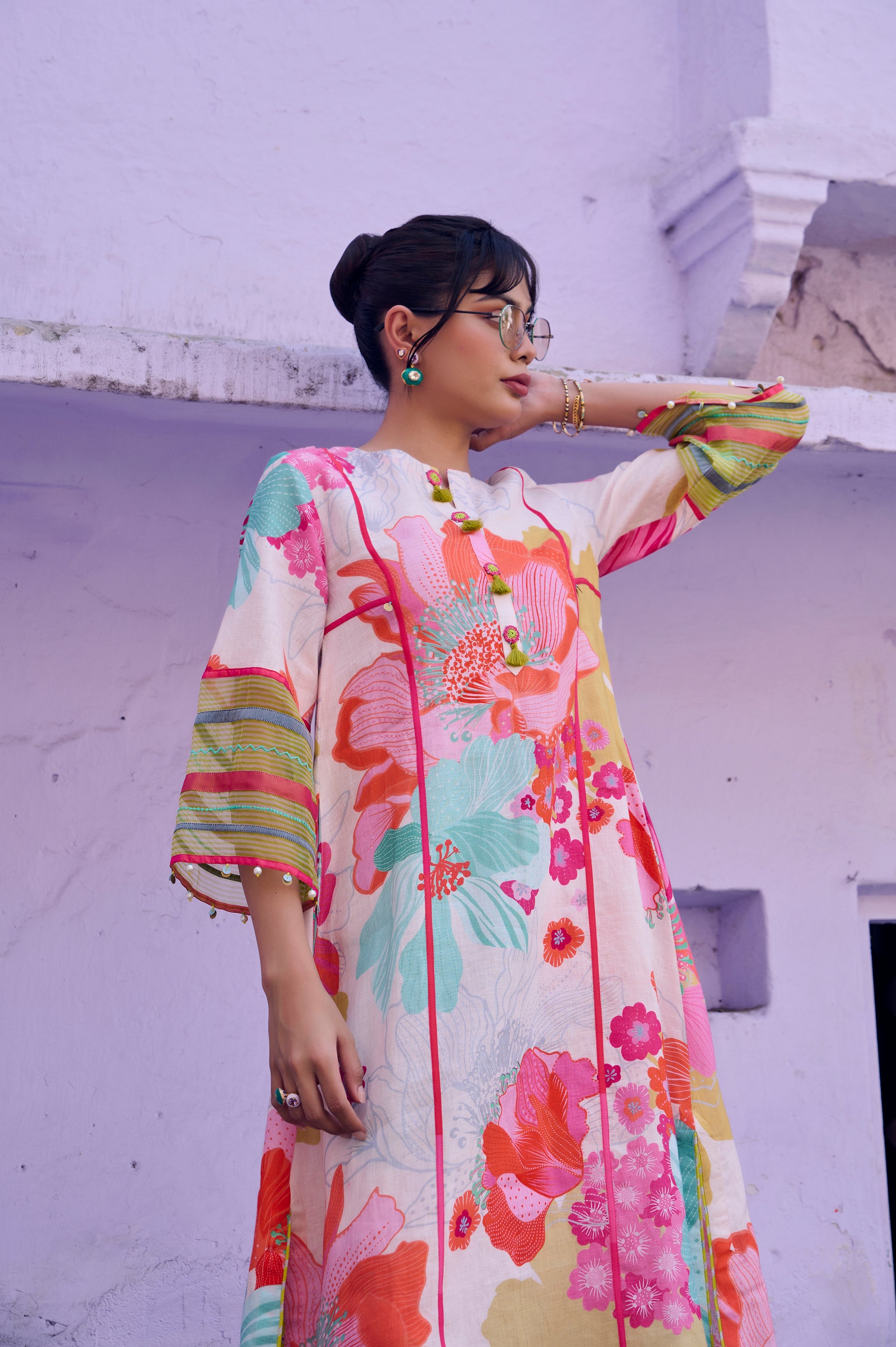 Safar Floral Linen Ivory Kurta Set