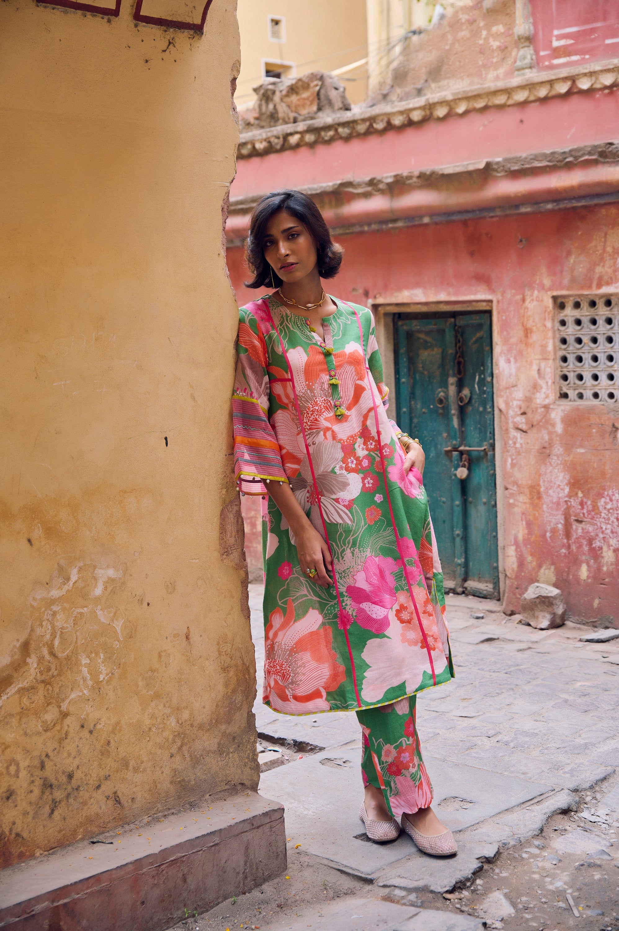 Safar Floral Linen Green Kurta Set