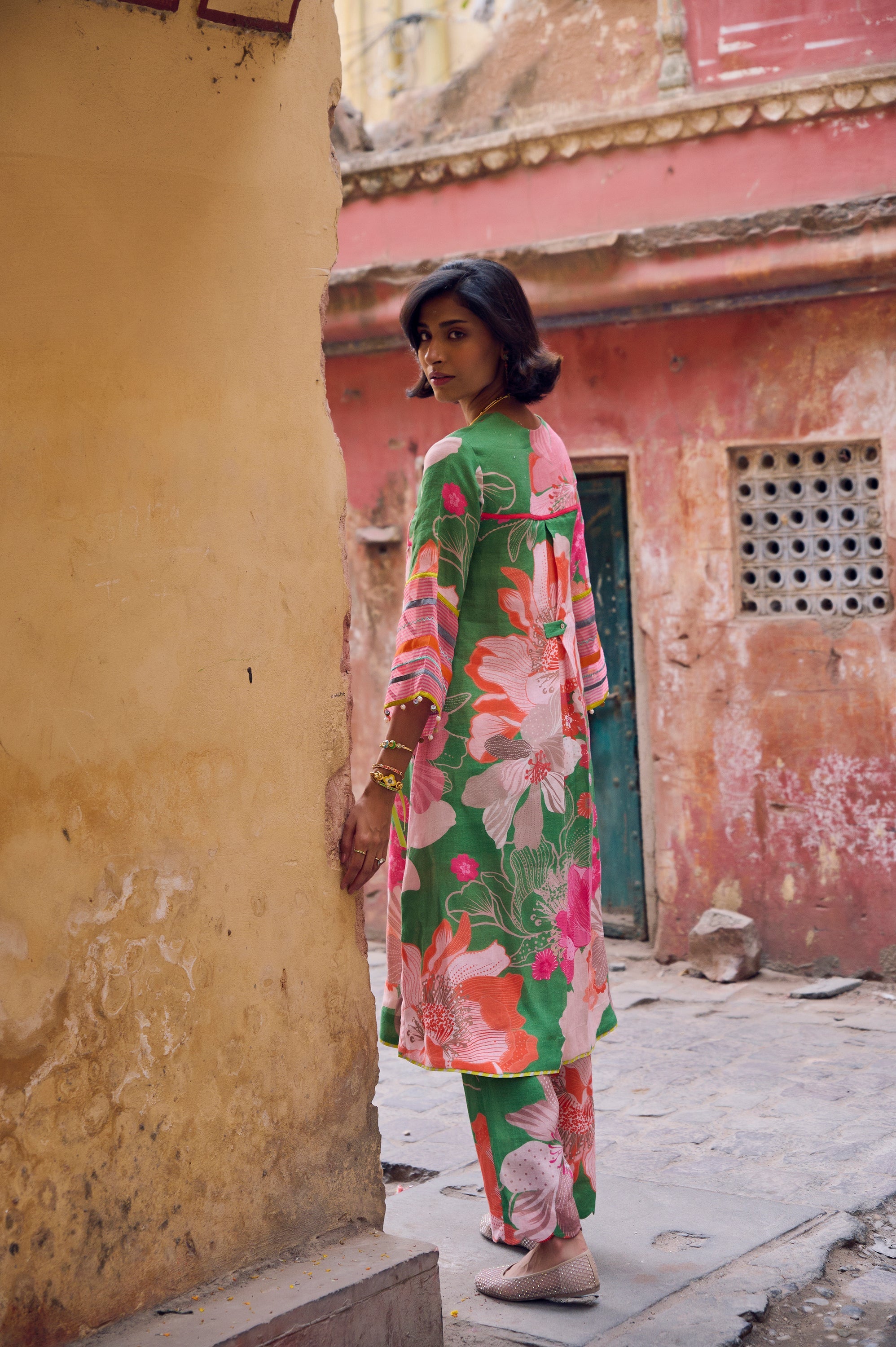 Safar Floral Linen Green Kurta Set