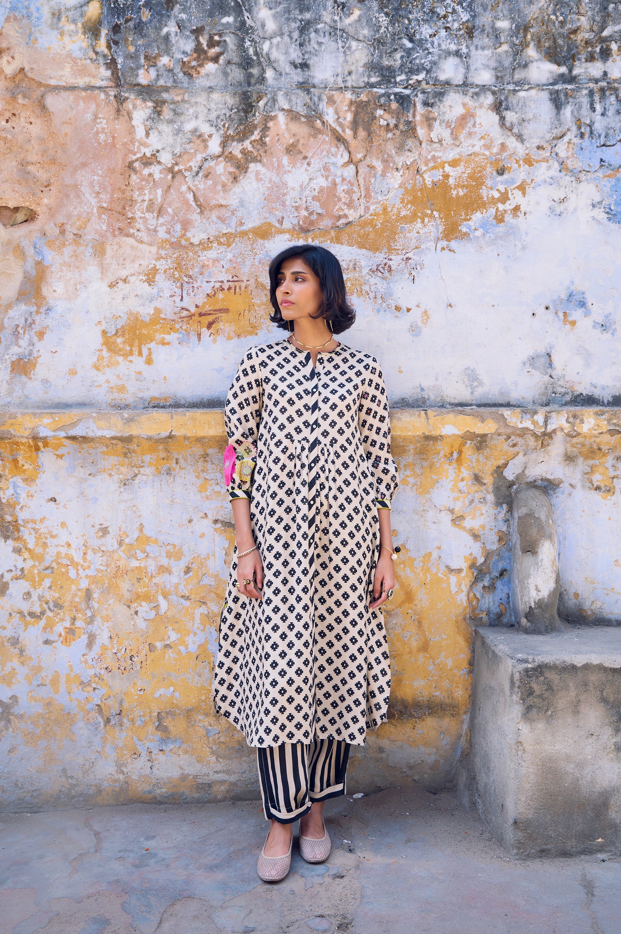 Safar Center Puckering Linen Kurta Set