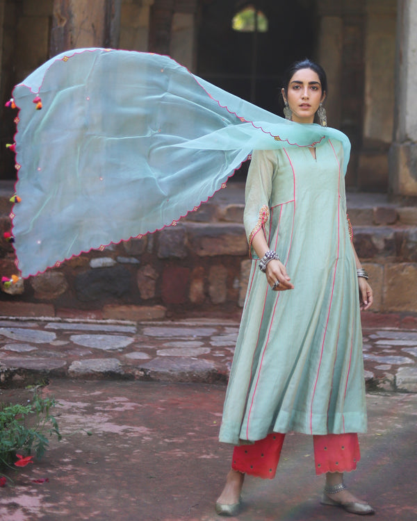 Zaynab Side kali kurta