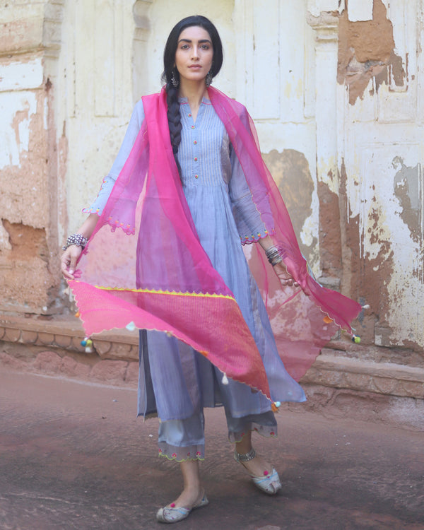Zaynab Pink Flower Dupatta