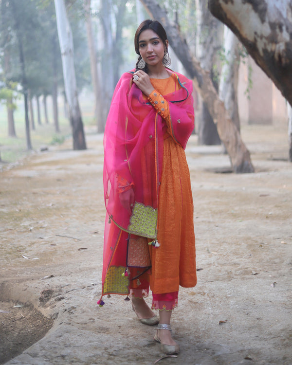 Nazneen Magenta Scalloped Palazzo