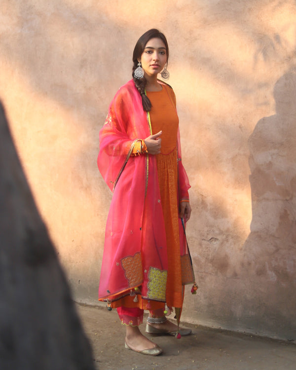 Nazneen Orange - Magenta Yoke Puckering Set