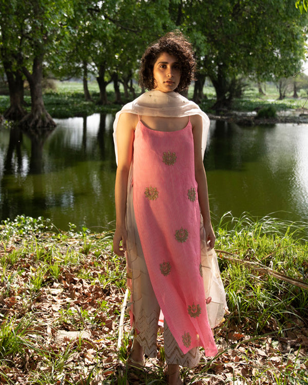 Heeriye Bright Pink Straight Kurta Plazzo Set