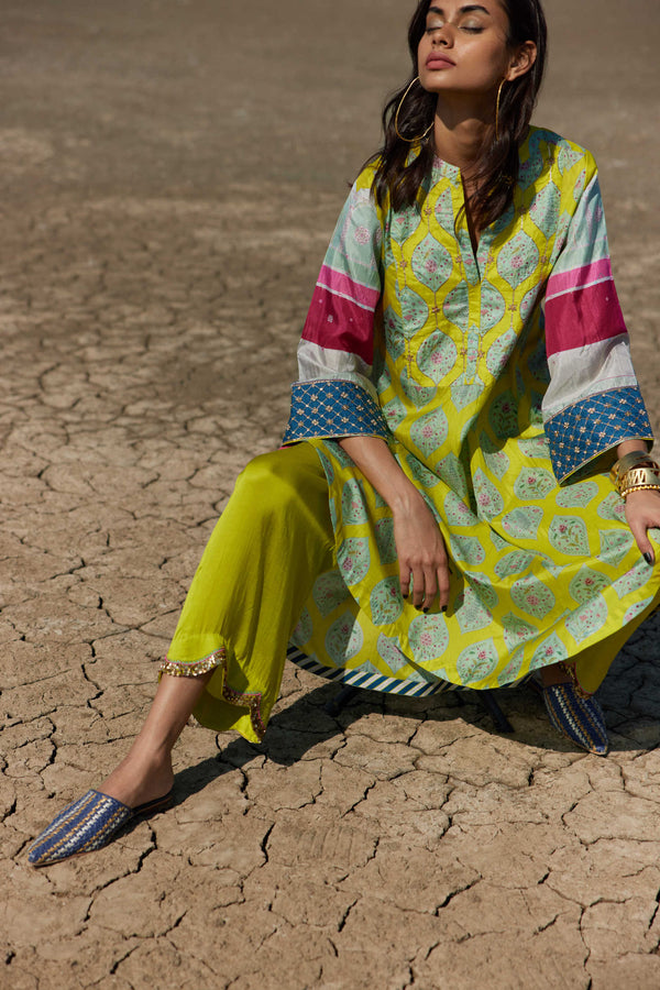 Winter Edit Lime Printed Silk Back Pleat Kurta Set