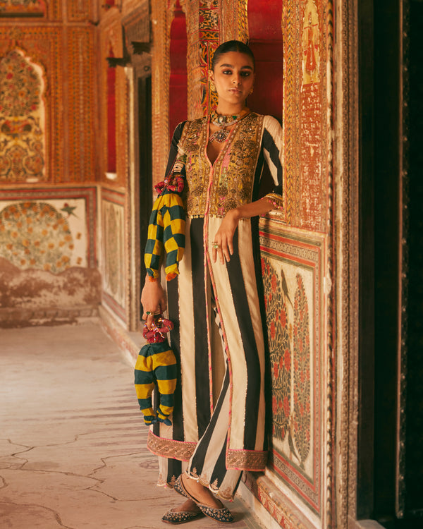 Khel Black And White Yoke Embelished Jacket Kurta Set