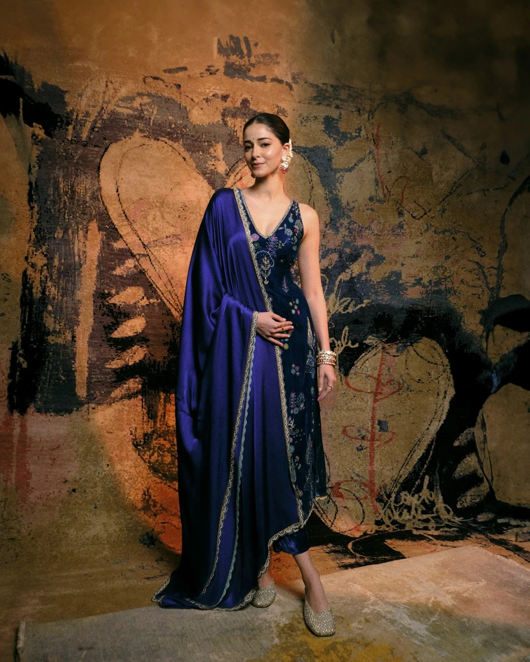 Ananya Panday Velvet Blue Kurta Set