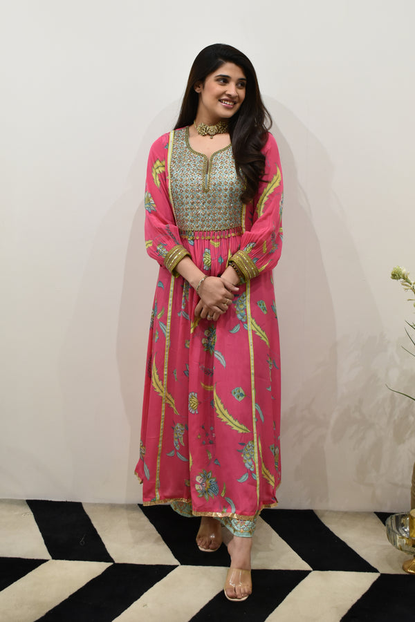EXCLUSIVE EDIT FARIBA PRINT CHECK YOKE KURTA SET
