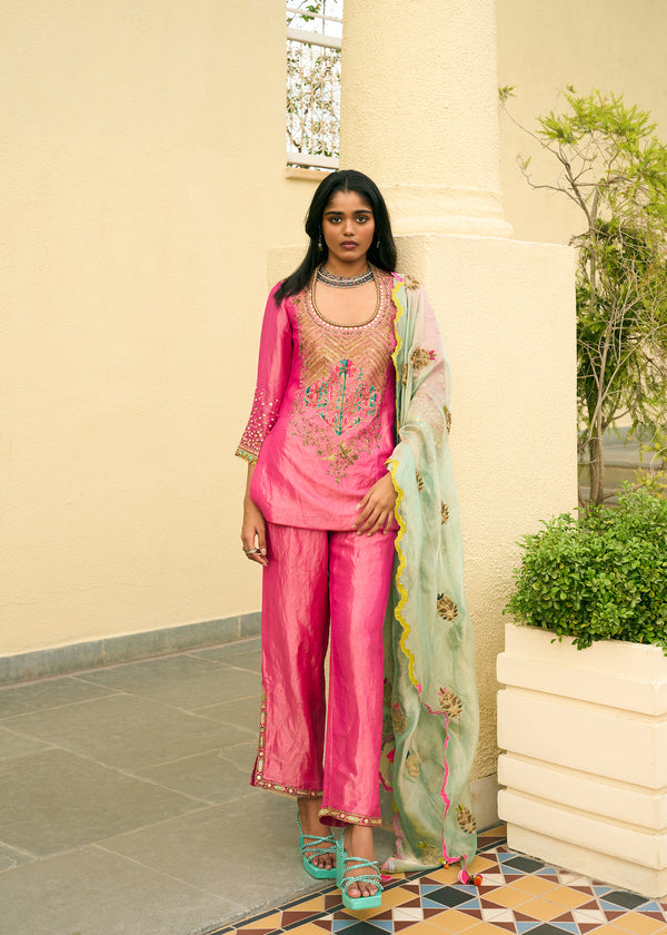 After Hours Magenta Tissue Boota Yoke Kurta Set