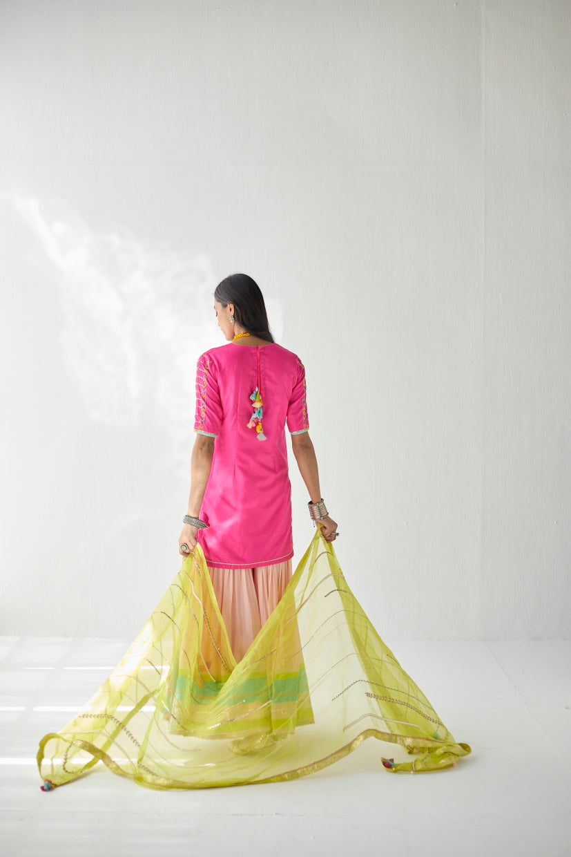 Bright Lime Pearl Lines Dupatta