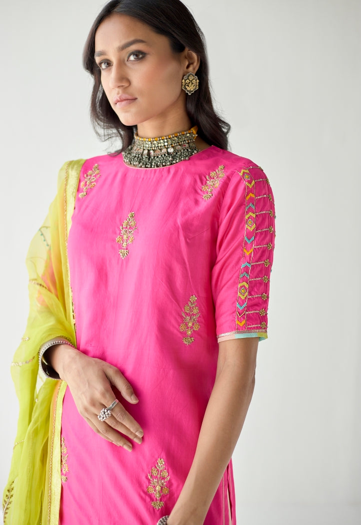 Bright Lime Pearl Lines Dupatta