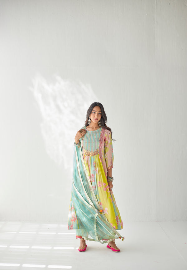 Dreamy Blue Pearl Lines Dupatta