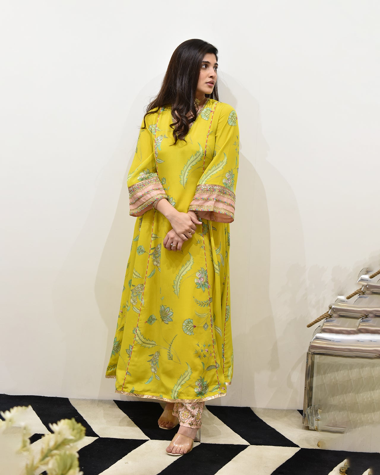 EXCLUSIVE EDIT FARIBA PRINT SIDE KALI KURTA SET