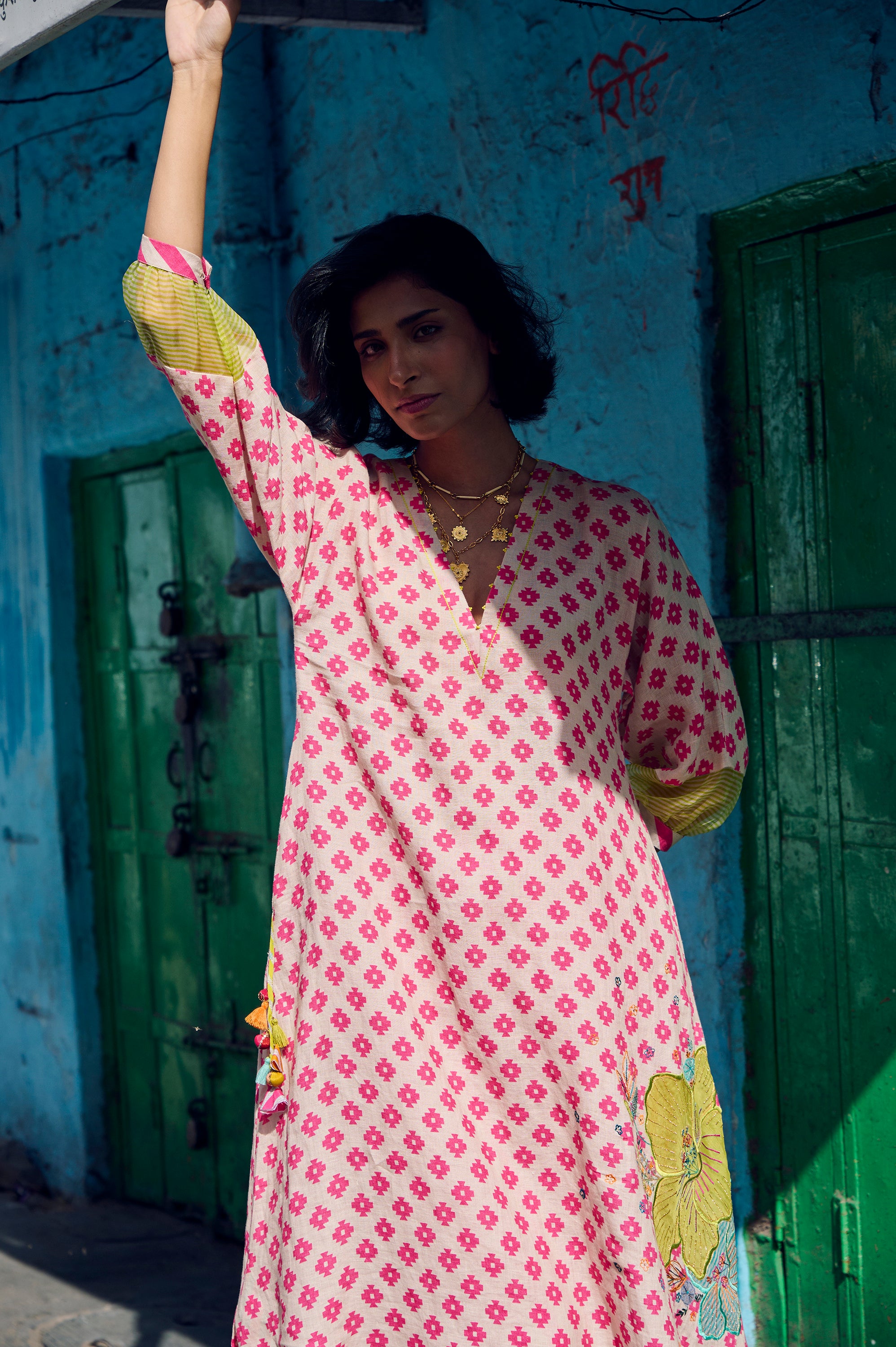 Safar Flower Embroidered Linen Kaftan Kurta Set