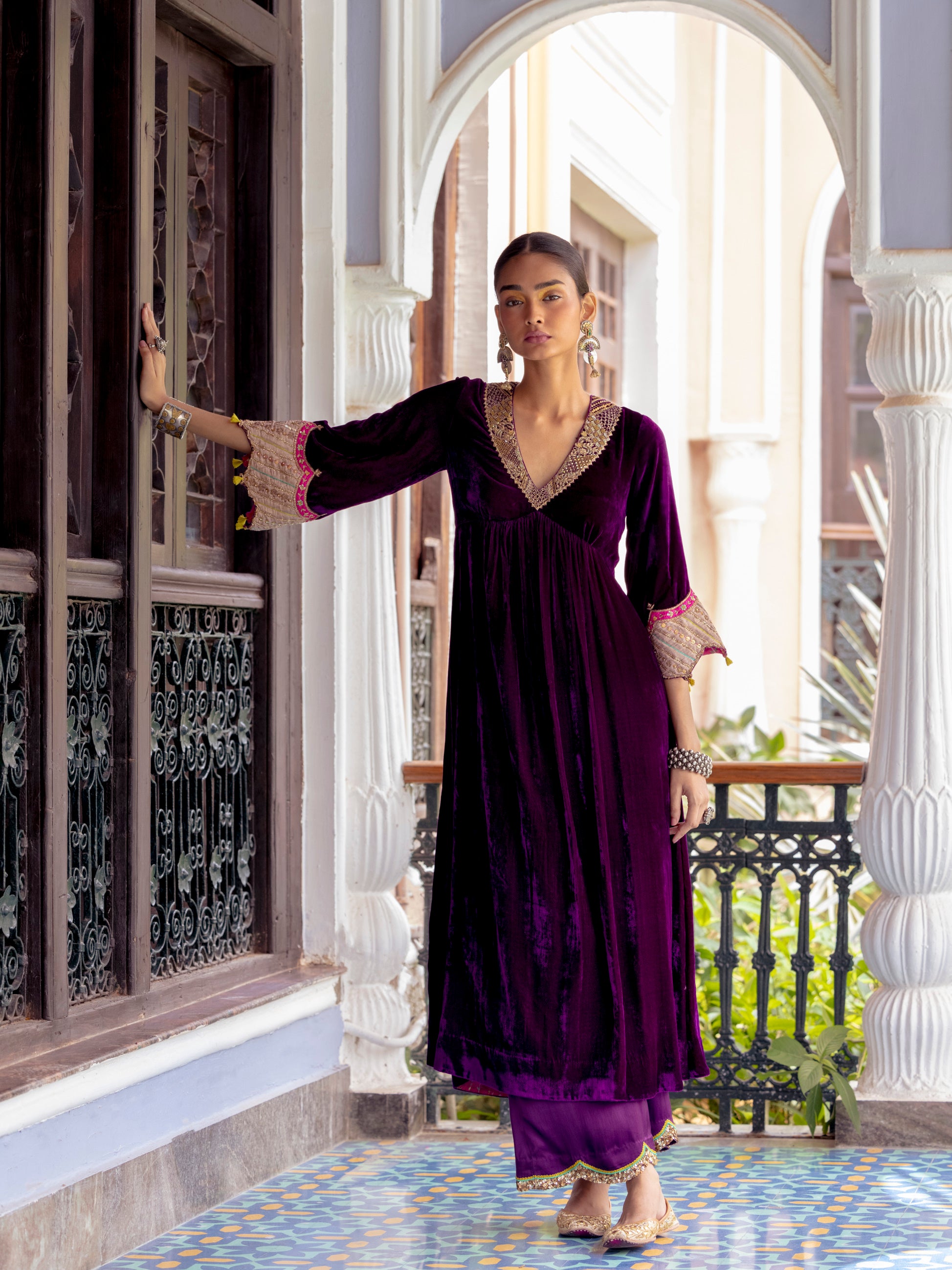 Fariba Purple Bell Sleeve Velvet Kurta Set