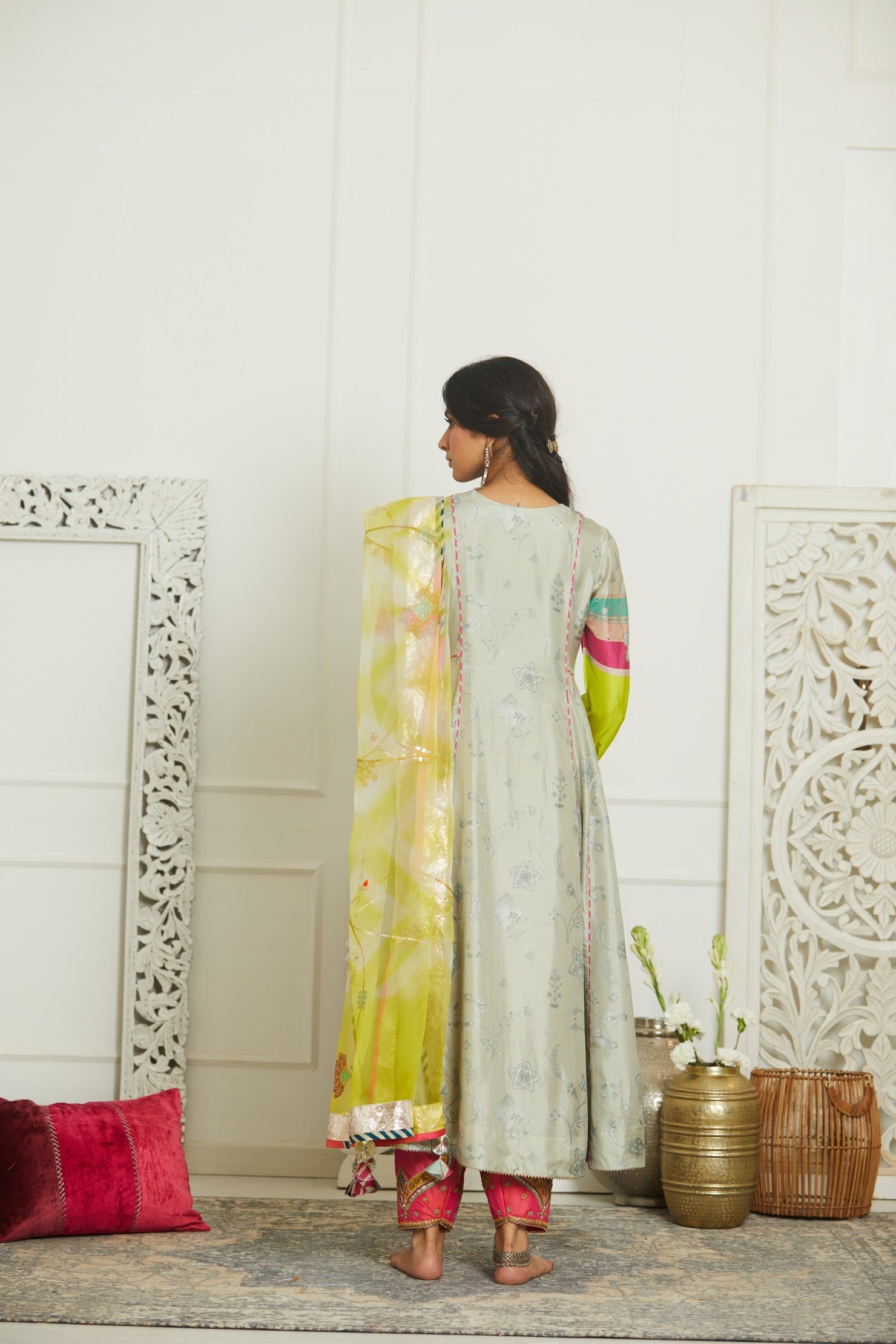 Mehzabeen Grey Yoke Side Kali Kurta Set