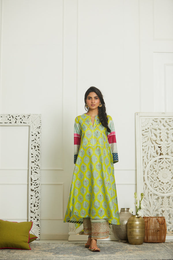 Mehzabeen Lime Printed Silk Back Pleat Kurta Set