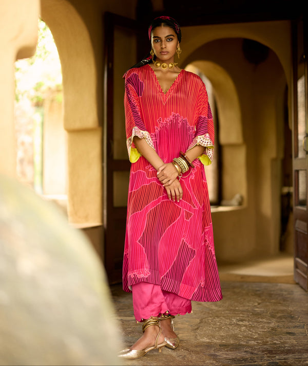 Nisbat Hot Pink Flower Print Kaftan