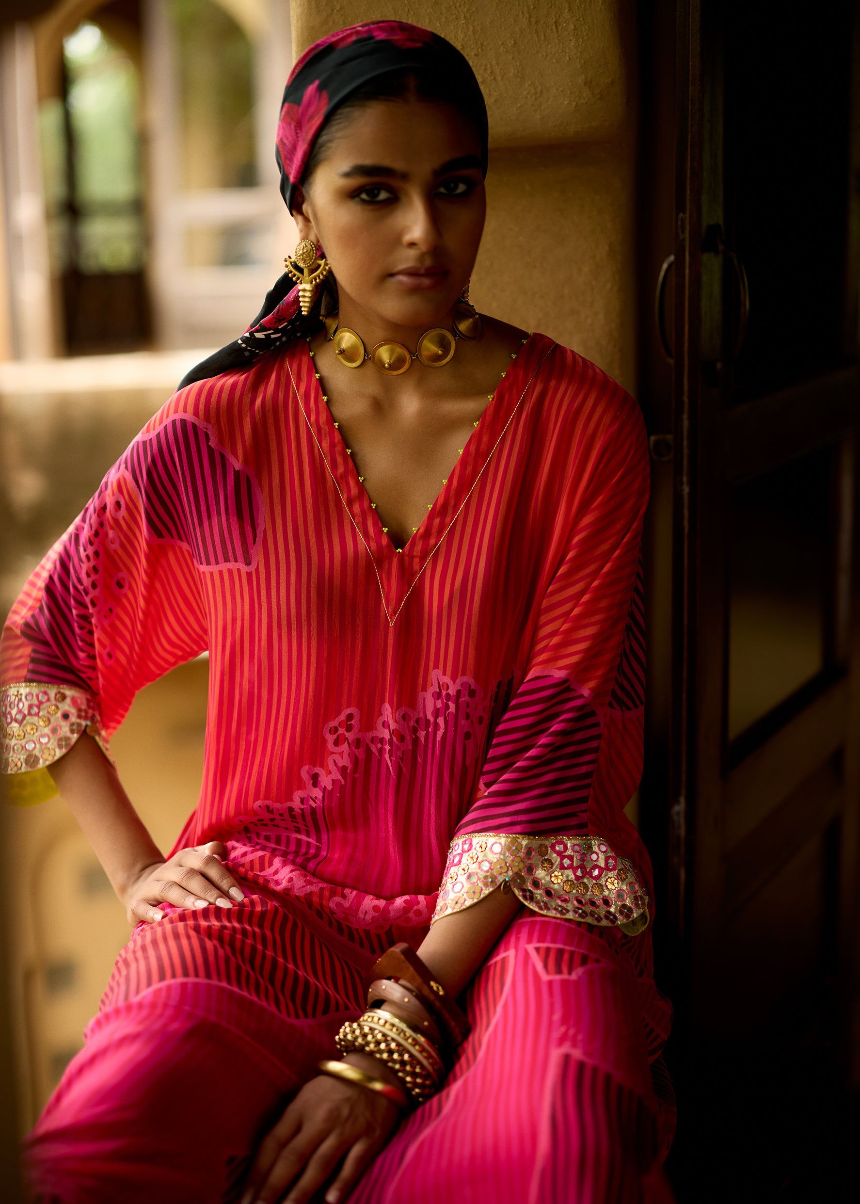 Nisbat Hot Pink Flower Print Kaftan