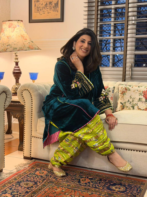 Nisbat Turquoise Green Flower Boota Kurta Set