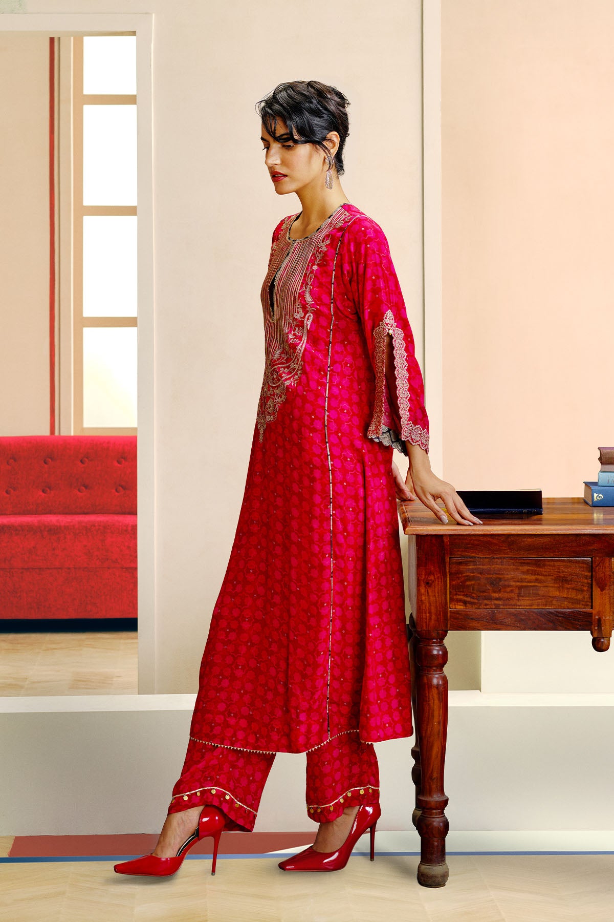 NILOUFER RED GULTARA PRINTED KURTA SET