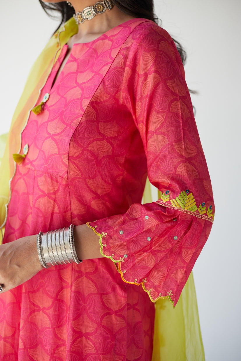 Dupahar Magenta Front Kali Phulkari Kurta Set