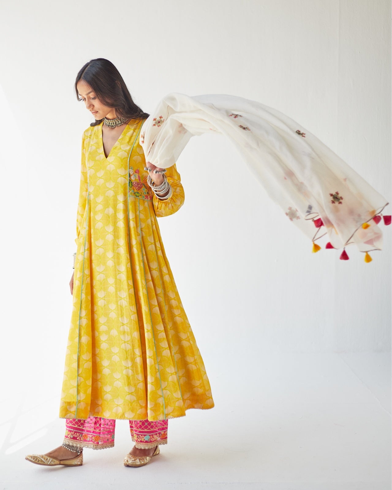 Dupahar Yellow Side Kali Kurta Set