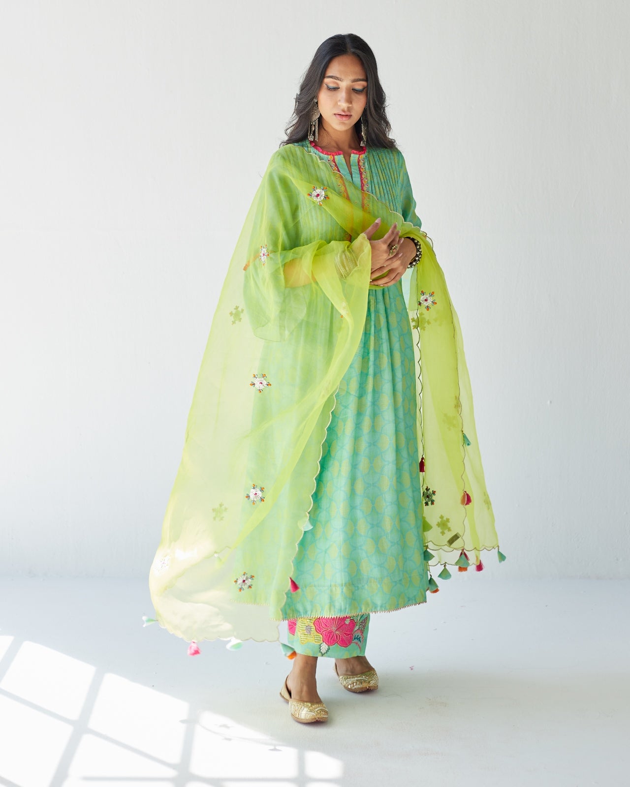 Dupahar Sea Green Pintuck Kurta Set