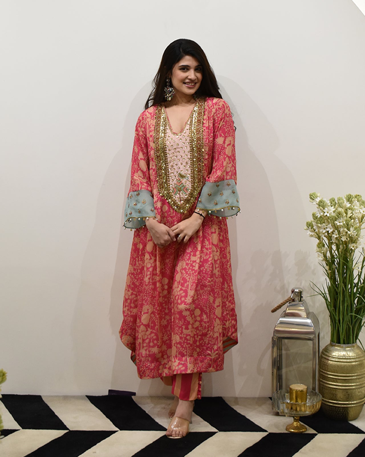 EXCLUSIVE EDIT SHADOW PRINT TISSUE YOKE KURTA SET
