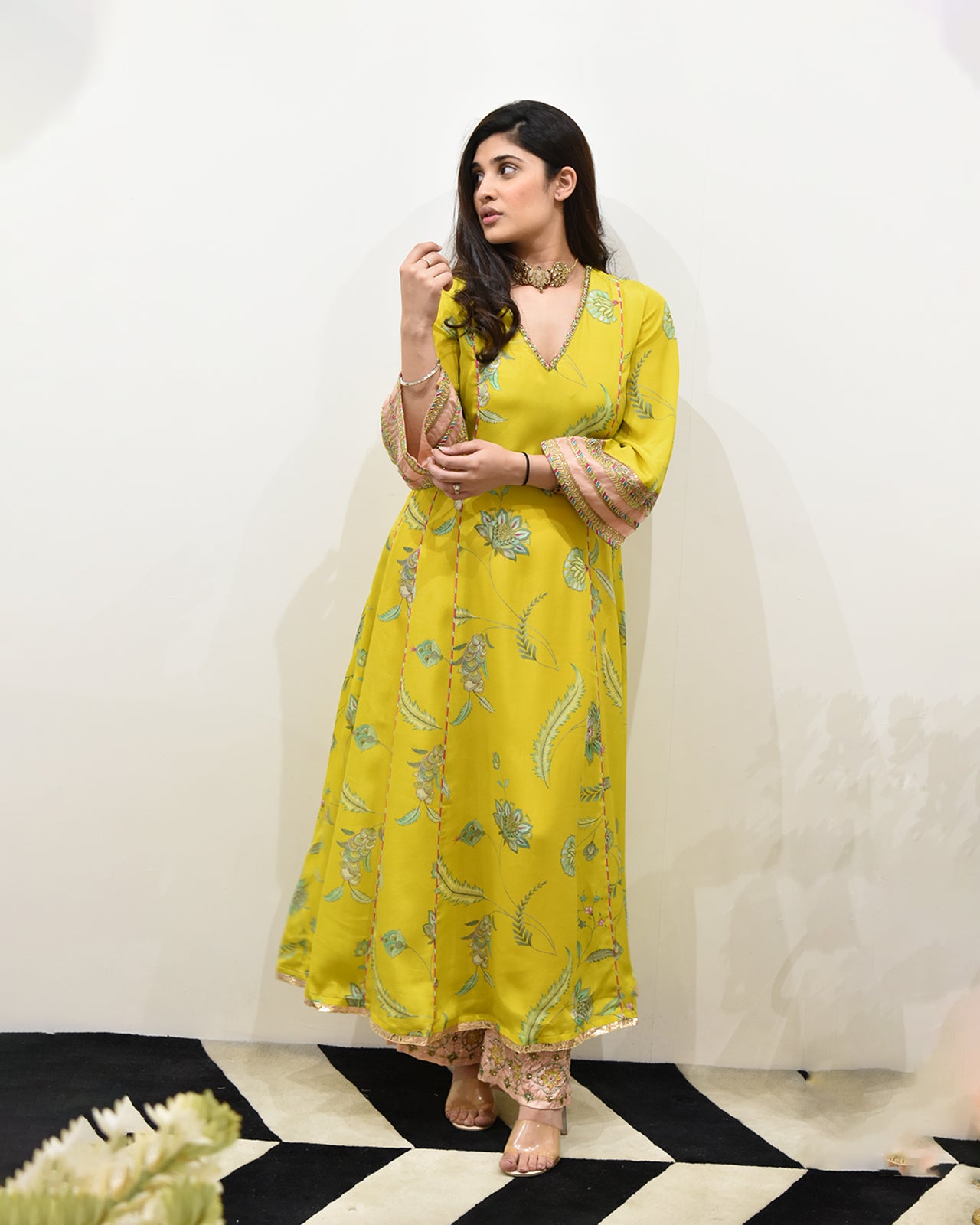 EXCLUSIVE EDIT FARIBA PRINT SIDE KALI KURTA SET