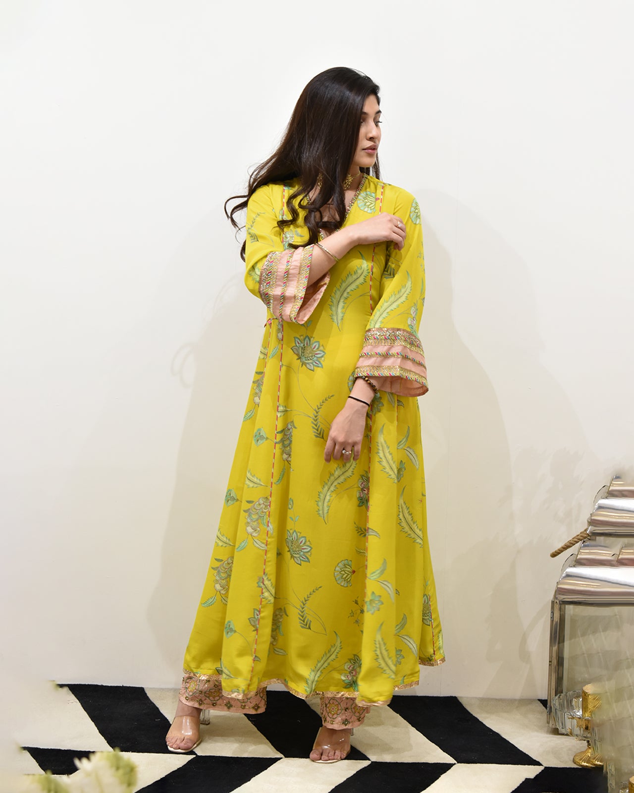 EXCLUSIVE EDIT FARIBA PRINT SIDE KALI KURTA SET