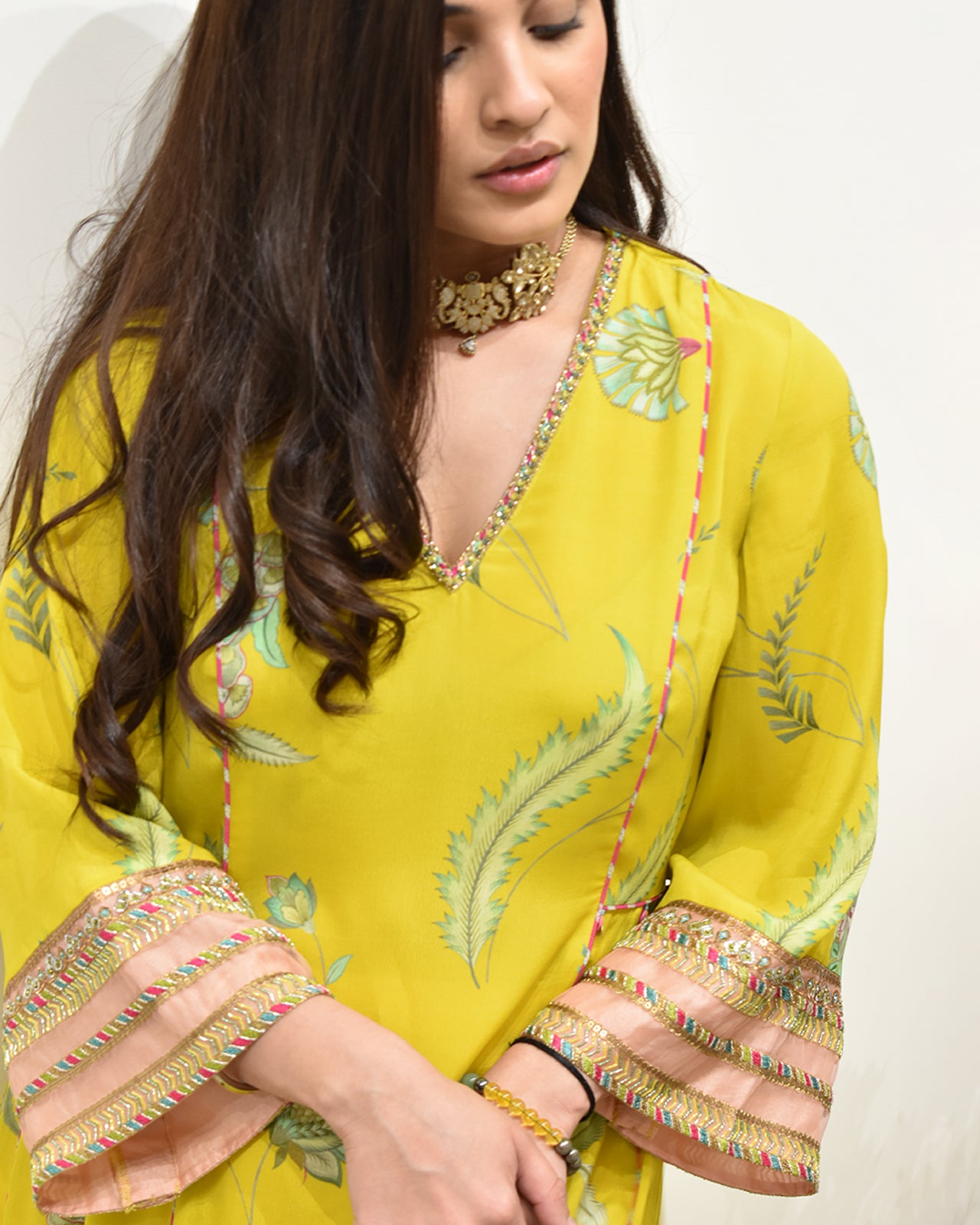 EXCLUSIVE EDIT FARIBA PRINT SIDE KALI KURTA SET