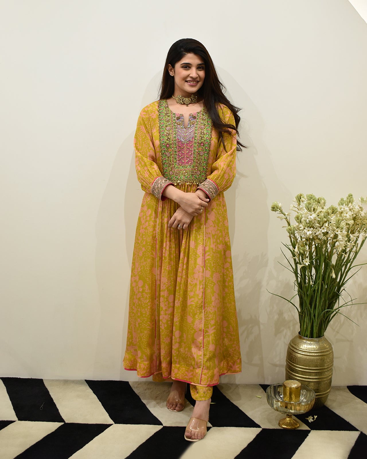 EXCLUSIVE EDIT SHADOW PRINT HIGHLIGHT YOKE KURTA SET