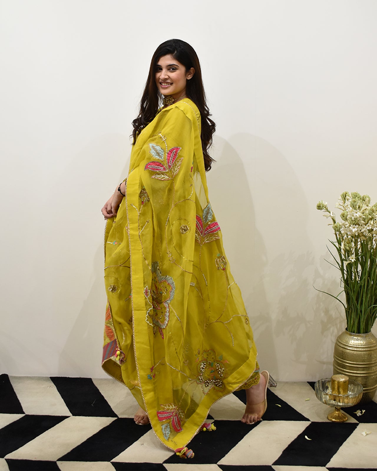 EXCLUSIVE EDIT SHADOW PRINT FRONT PUCKERING KURTA SET
