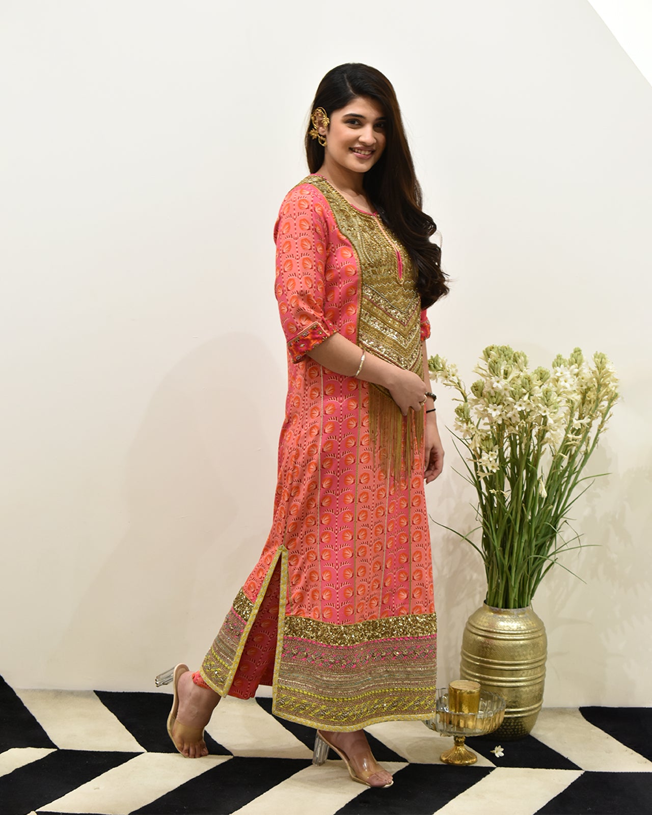EXCLUSIVE EDIT TISSUE YOKE KURTA SET
