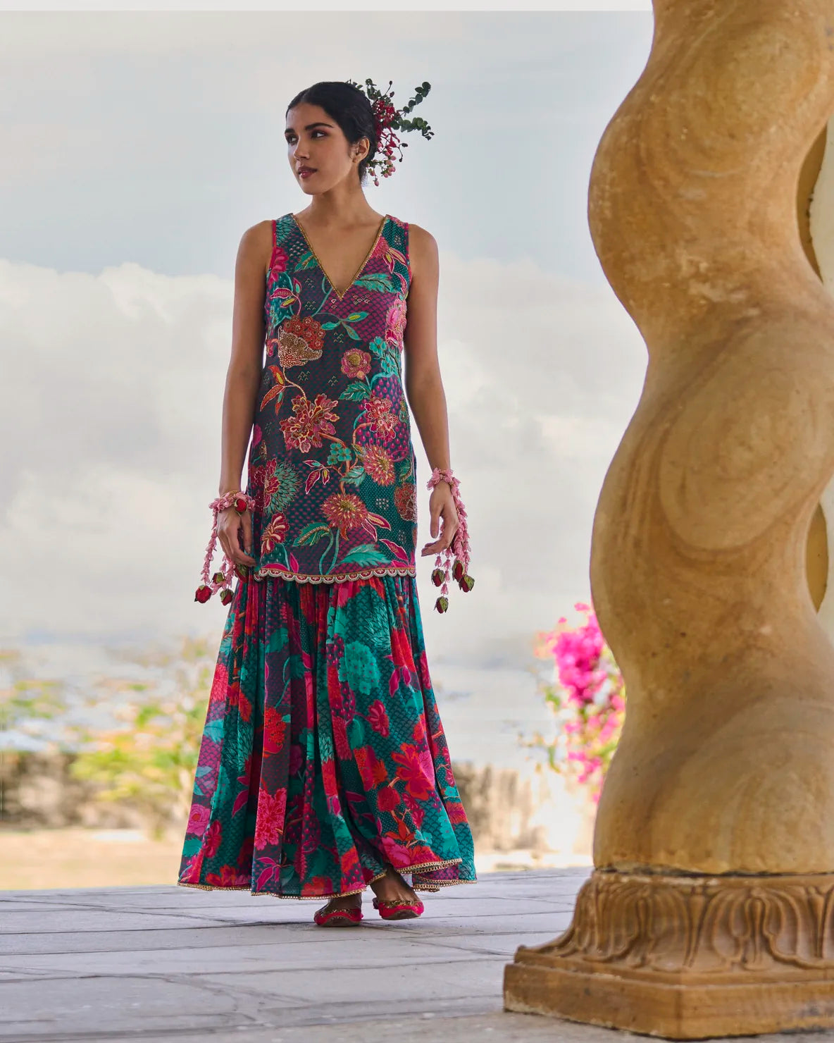 Gul Teal Floral Crepe Gharara Set – Raji Ramniq